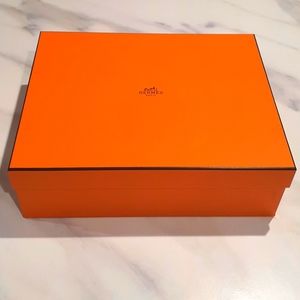 Hermes box